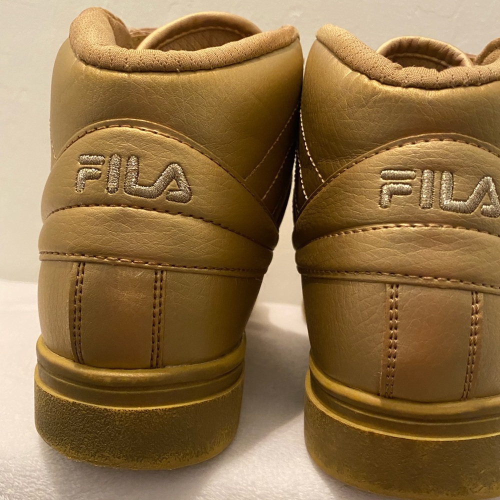 Unisex gold high top Fila sneakers - Picture 6 of 11